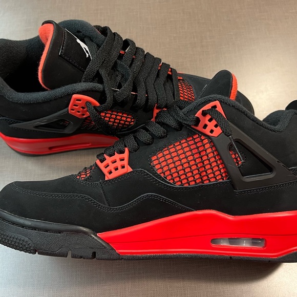 Men’s Air Jordan 4 Retro Red Thunder. Size 9.5. Brand New. Never Worn. - Picture 8 of 8